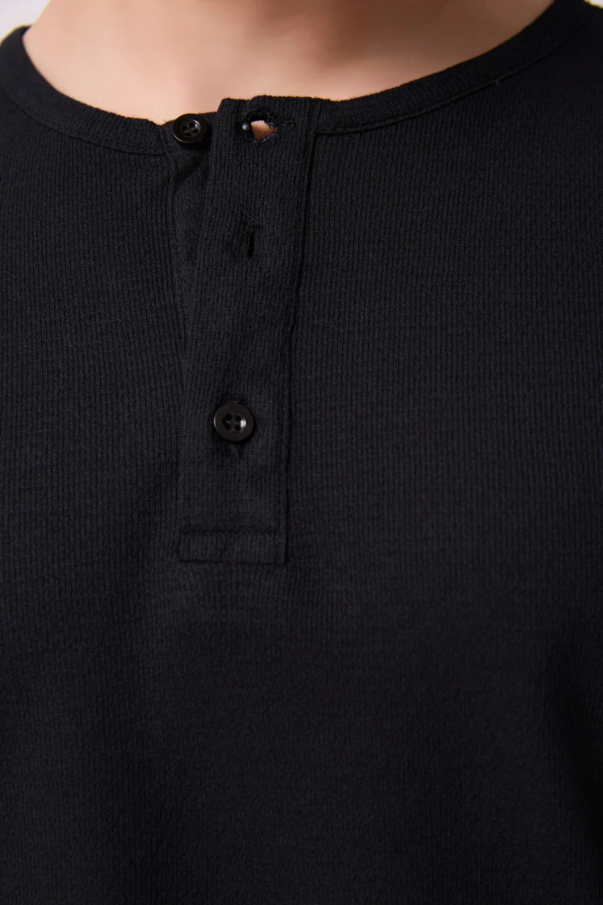 Erkek Henley Yaka %100 Pamuklu Rahat Kesim Günlük Basic 2'li Tişört Seti Erkek Henley Yaka %100 Pamuklu Rahat Kesim Günlük Basic 2'li Tişört Seti