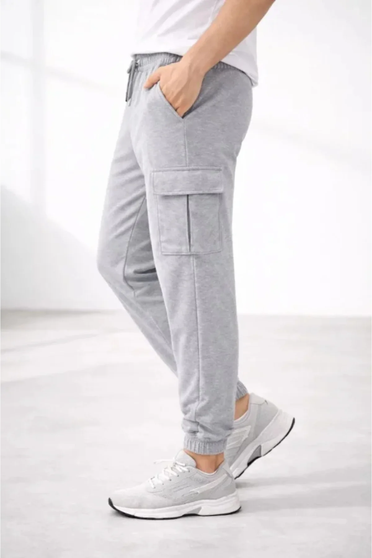 Erkek Jogger Eşofman Altı Regular Fit , Kargo Cepli, Lastikli Paç