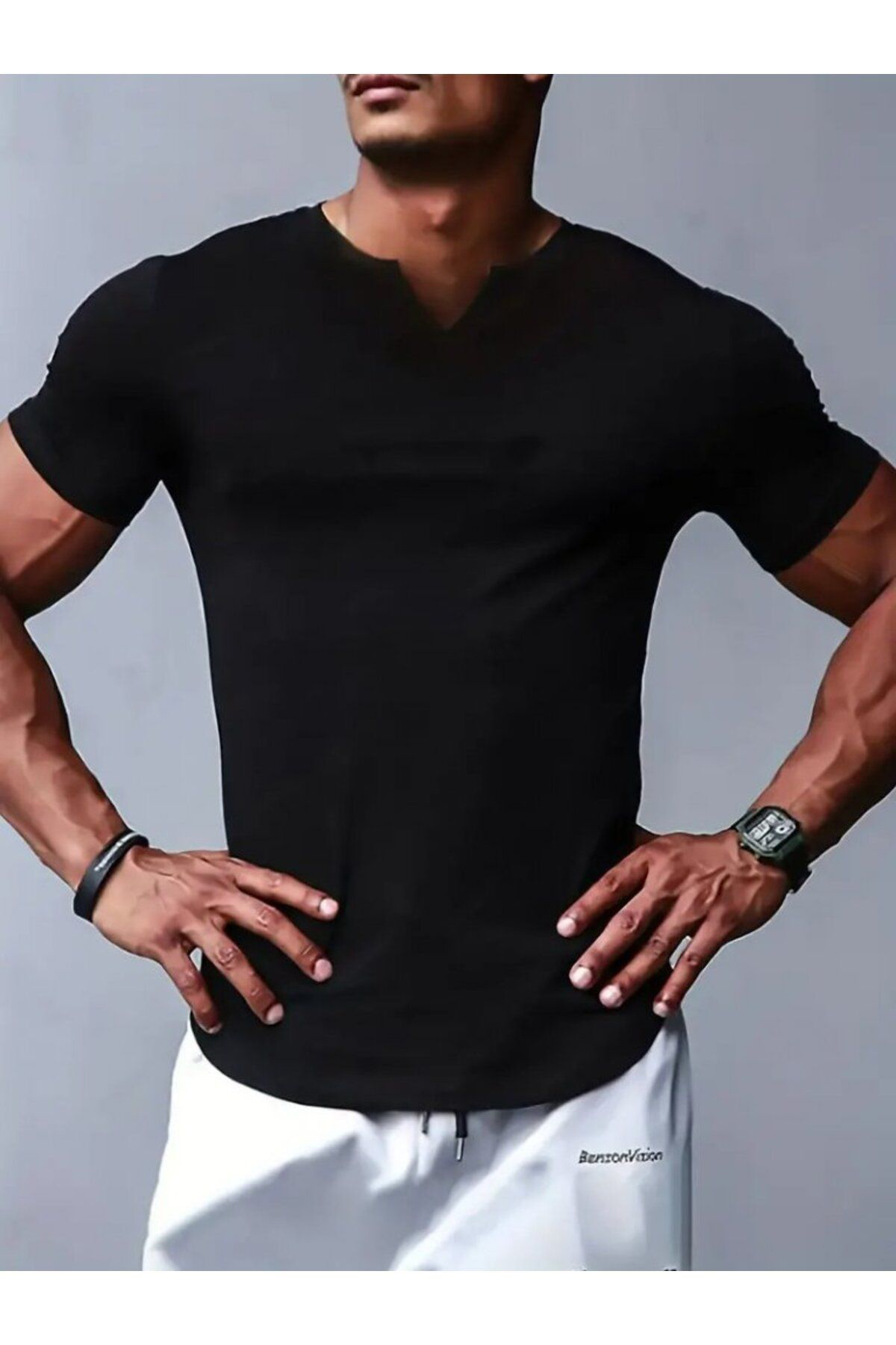 Erkek Kısa Kollu V Yaka Süprem T-shirt