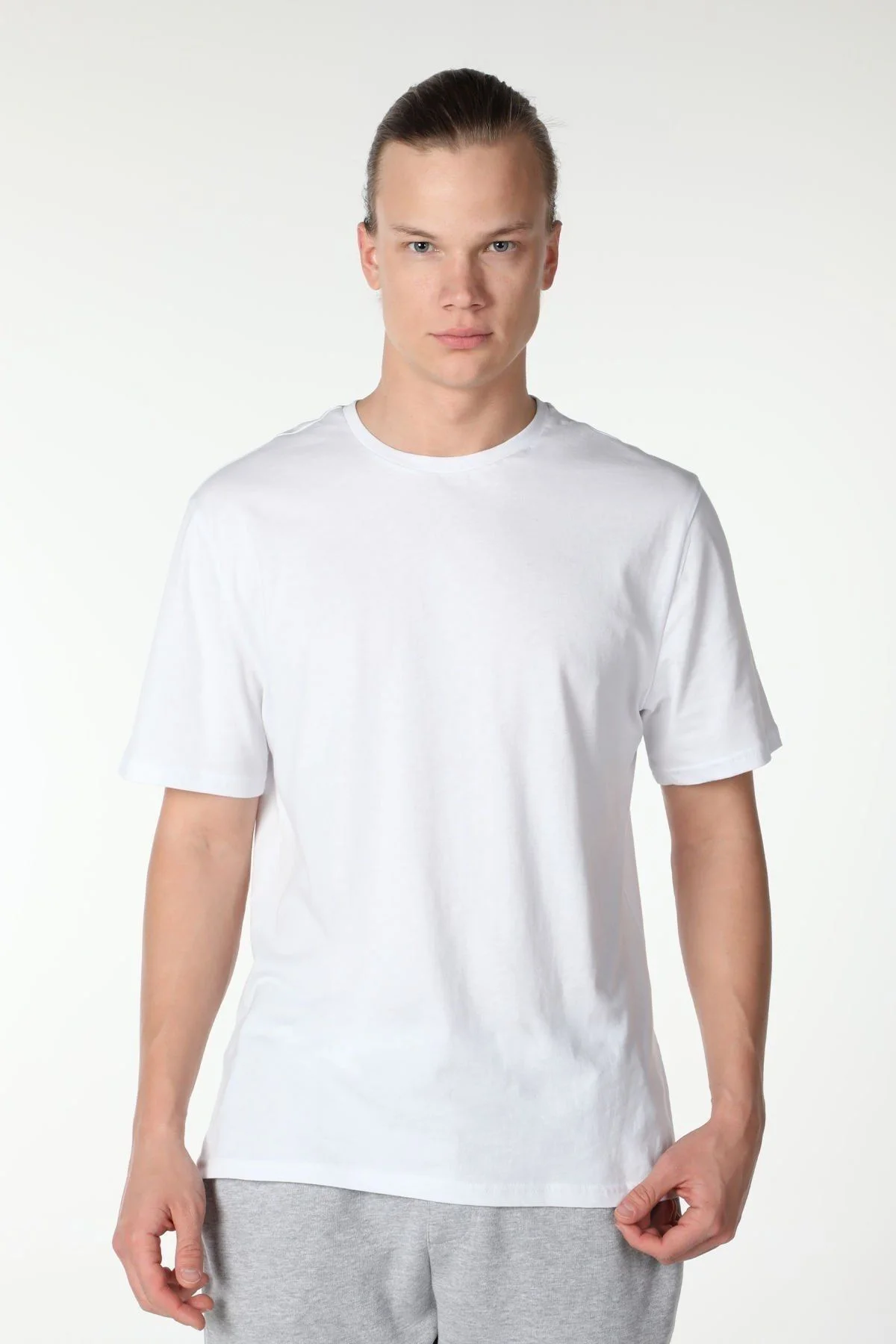 Erkek Bisiklet Yaka Kısa Kollu Regular Fit Basic Tişört Siyah