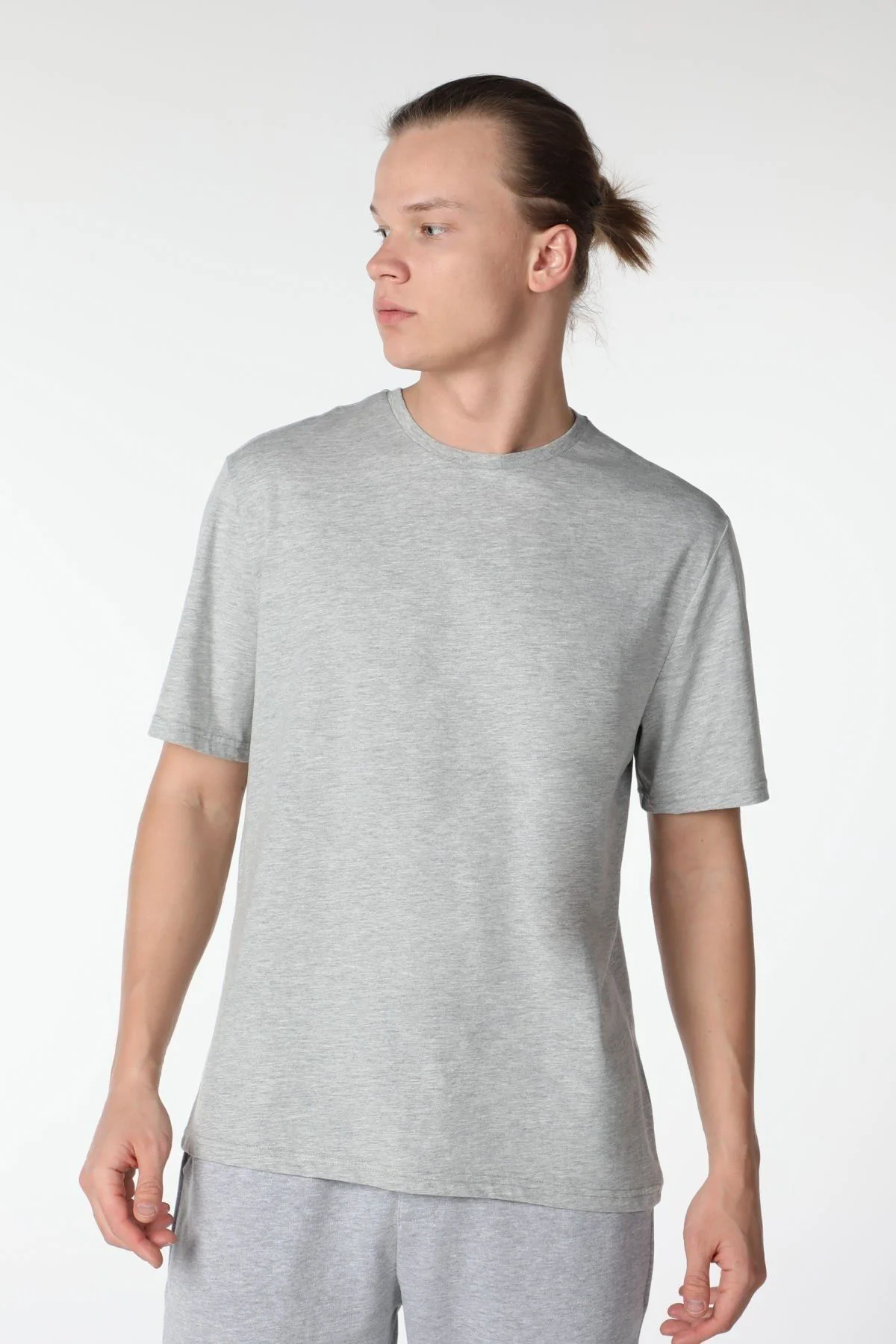 Erkek Bisiklet Yaka Kısa Kollu Regular Fit Basic Tişört Siyah