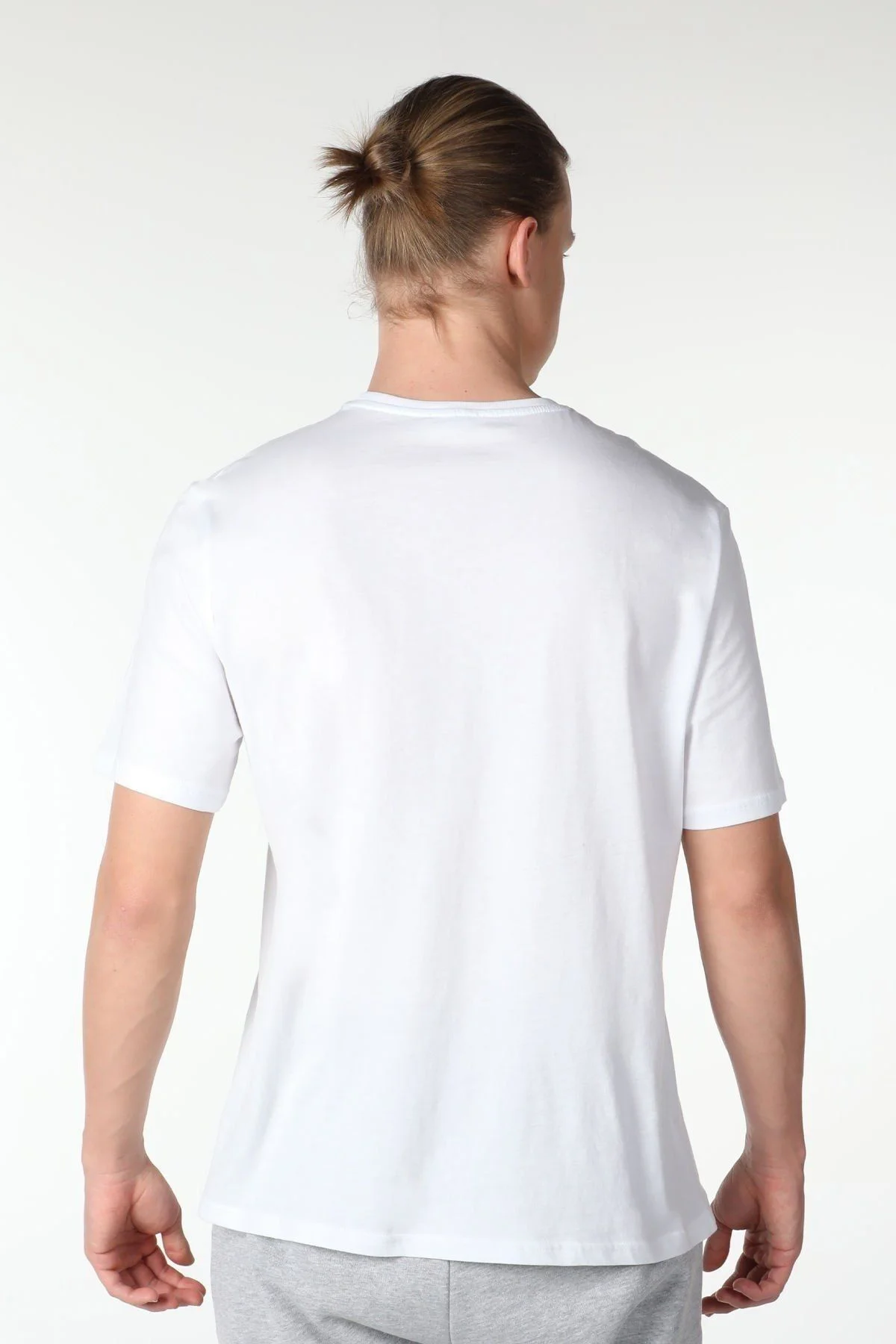 Erkek Bisiklet Yaka Kısa Kollu Regular Fit Basic Tişört Siyah