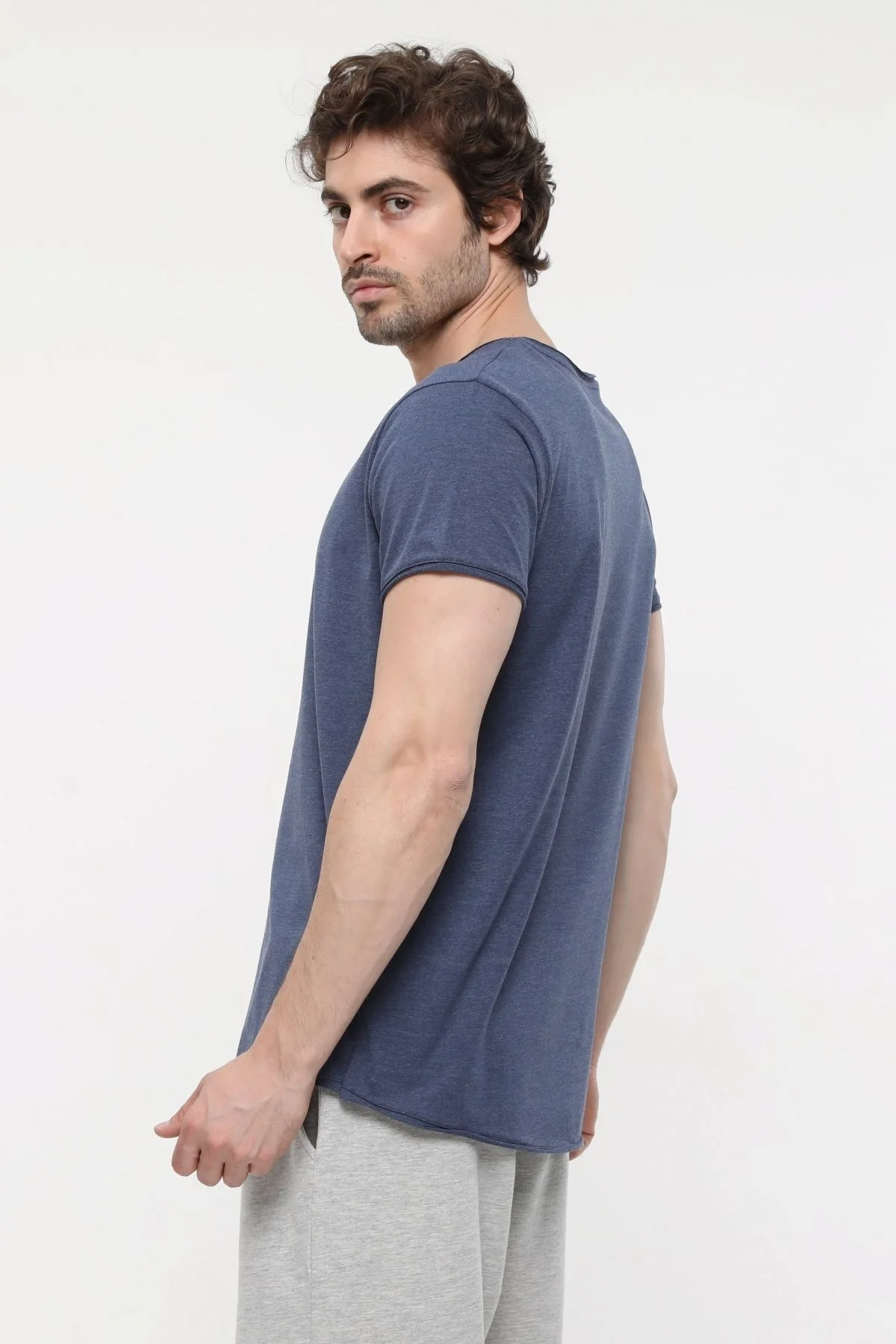 Erkek Kayık Yaka Kısa Kollu Regular Fit Basic Tişört Gri Melanj