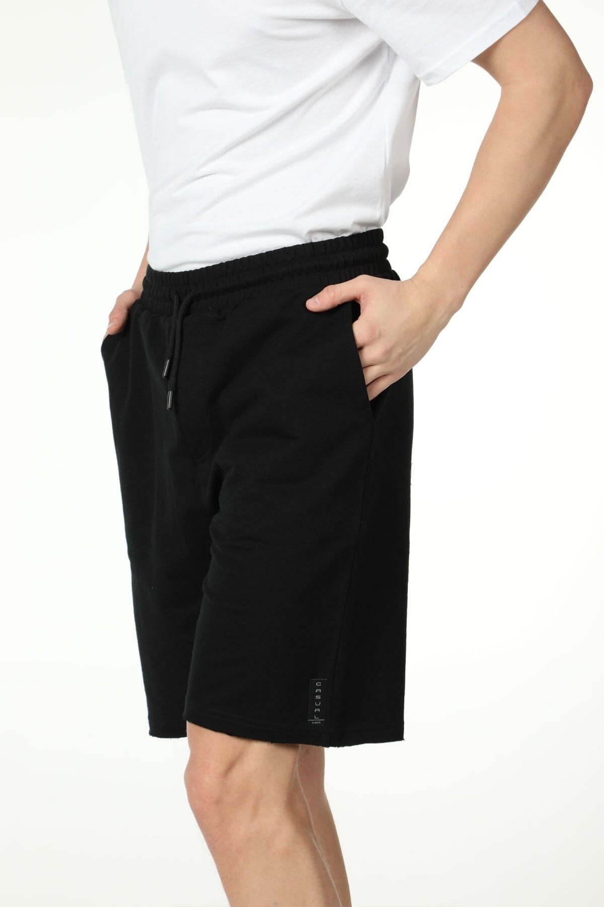 Defys Erkek Paça Detayli Şort Siyah