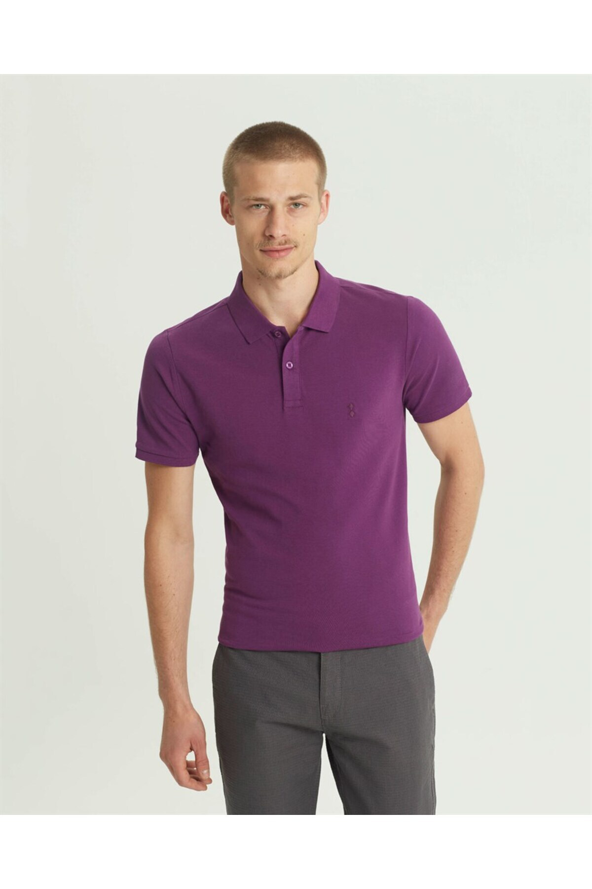 Erkek Beyaz Slim Fit Polo Yaka T-shirt