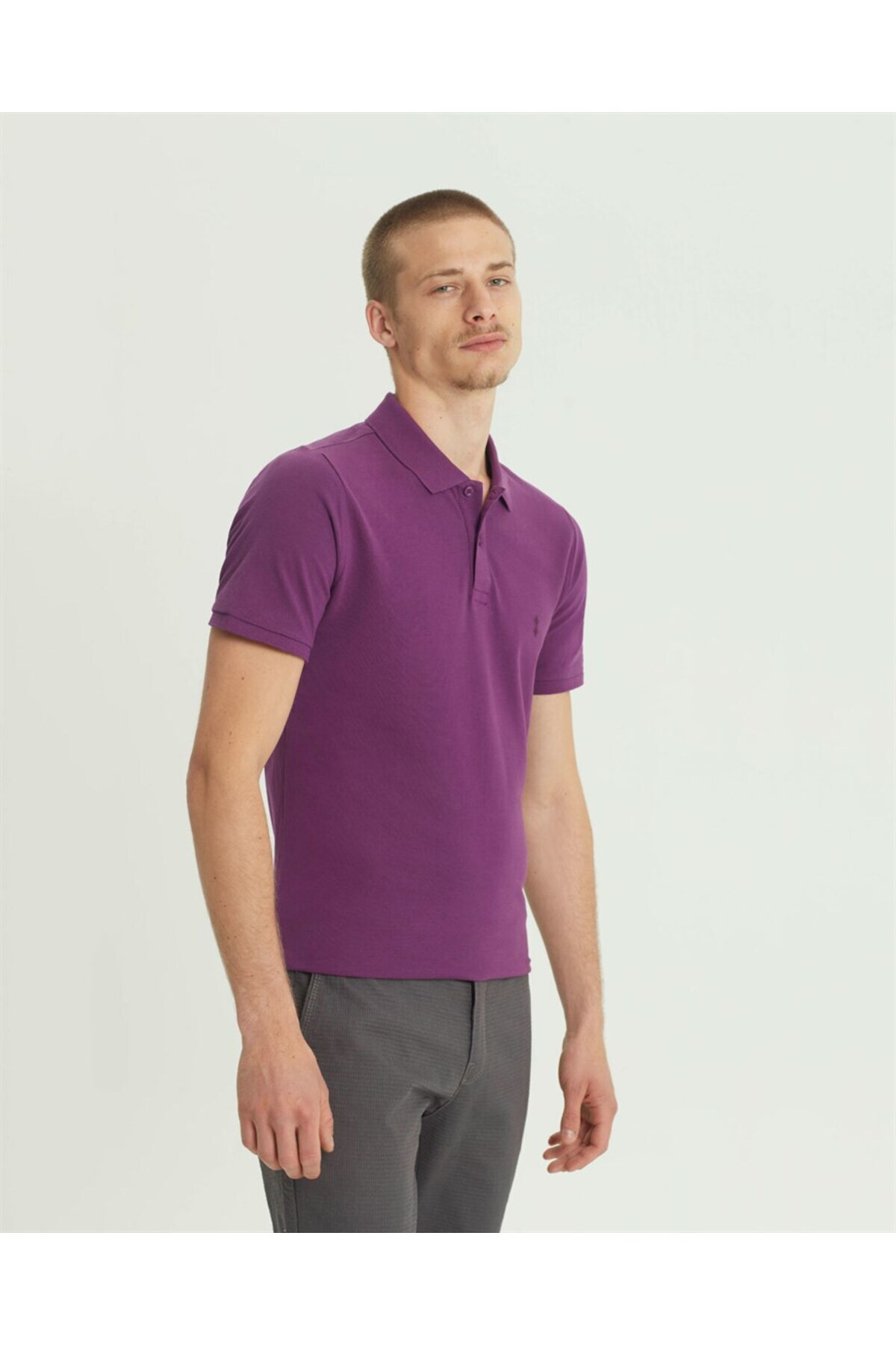 Erkek Beyaz Slim Fit Polo Yaka T-shirt