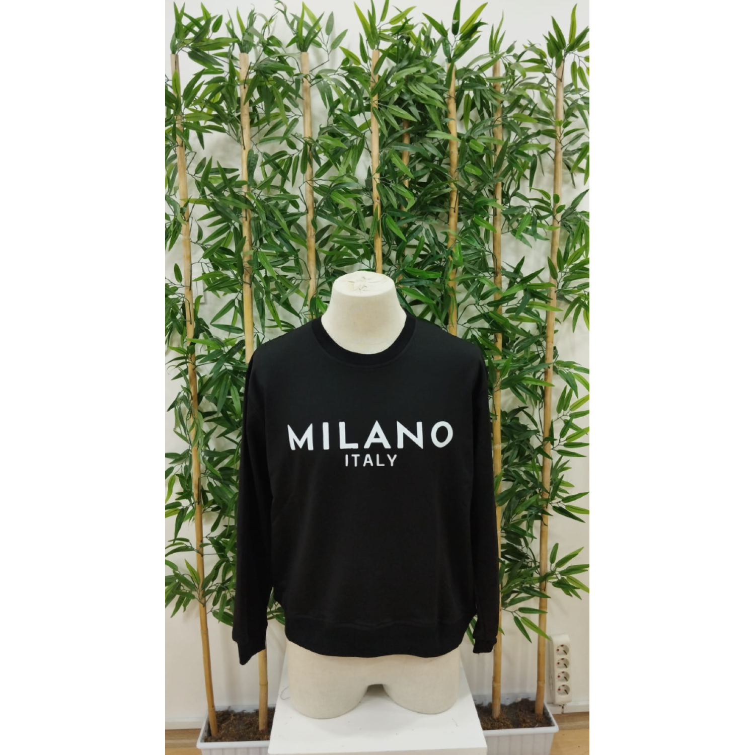 Erkek Uzun Kollu Bisiklet Yaka Milano Yazılı Iki Iplik Bluz Erkek Uzun Kollu Bisiklet Yaka Milano Yazılı Iki Iplik Bluz