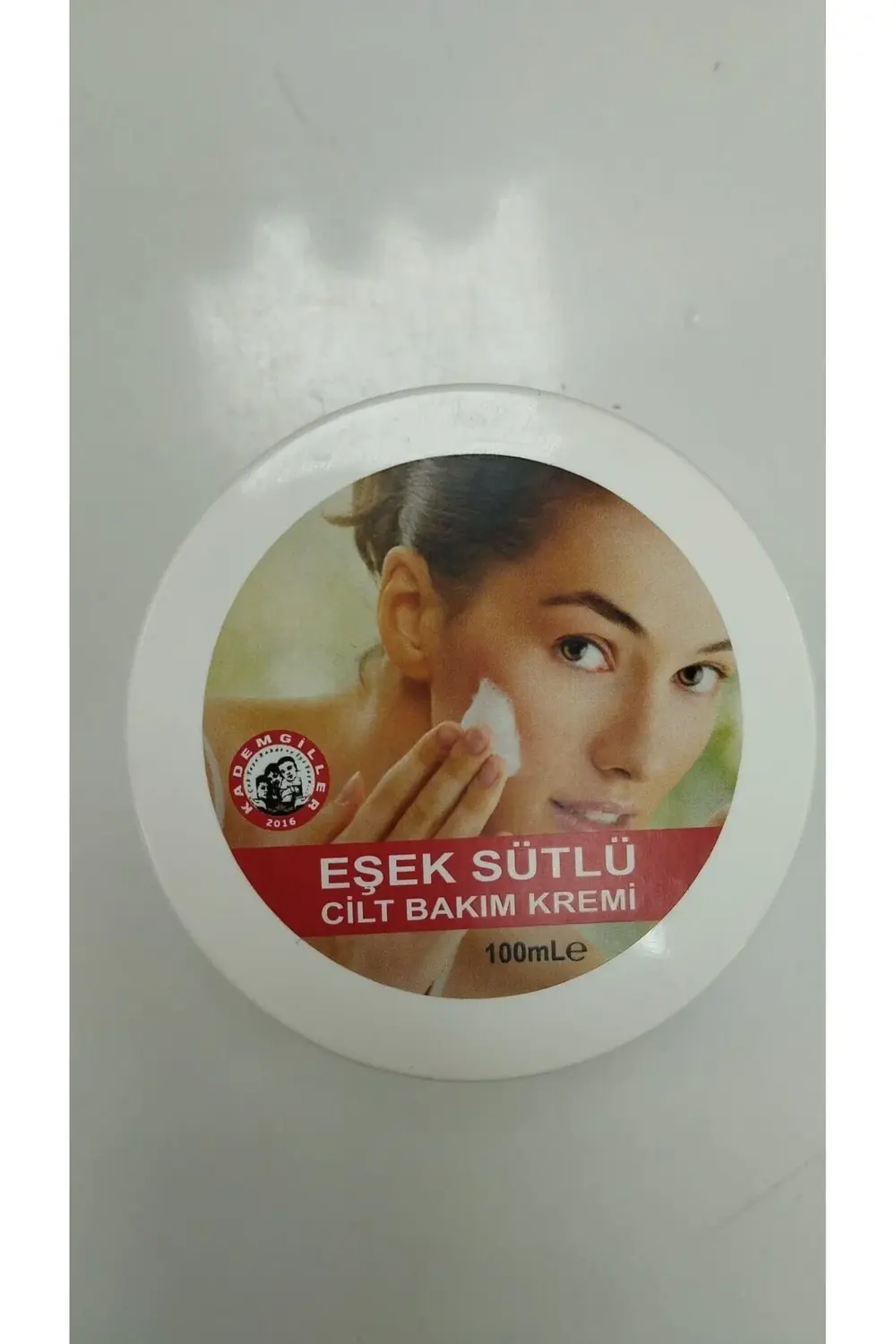 Eşek Sütü Cilt Bakım Kremi 100 ml