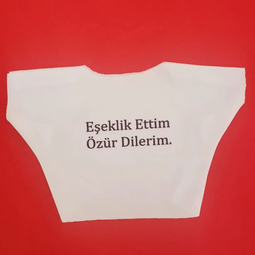 Eşeklik Ettim Yazılı Peluş Oyuncak Tişörtü