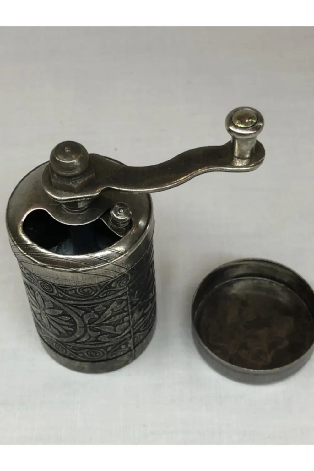 Eskitme Antik Gümüş Renkli Osmanlı Motifli Otantik El Yapımı Piri