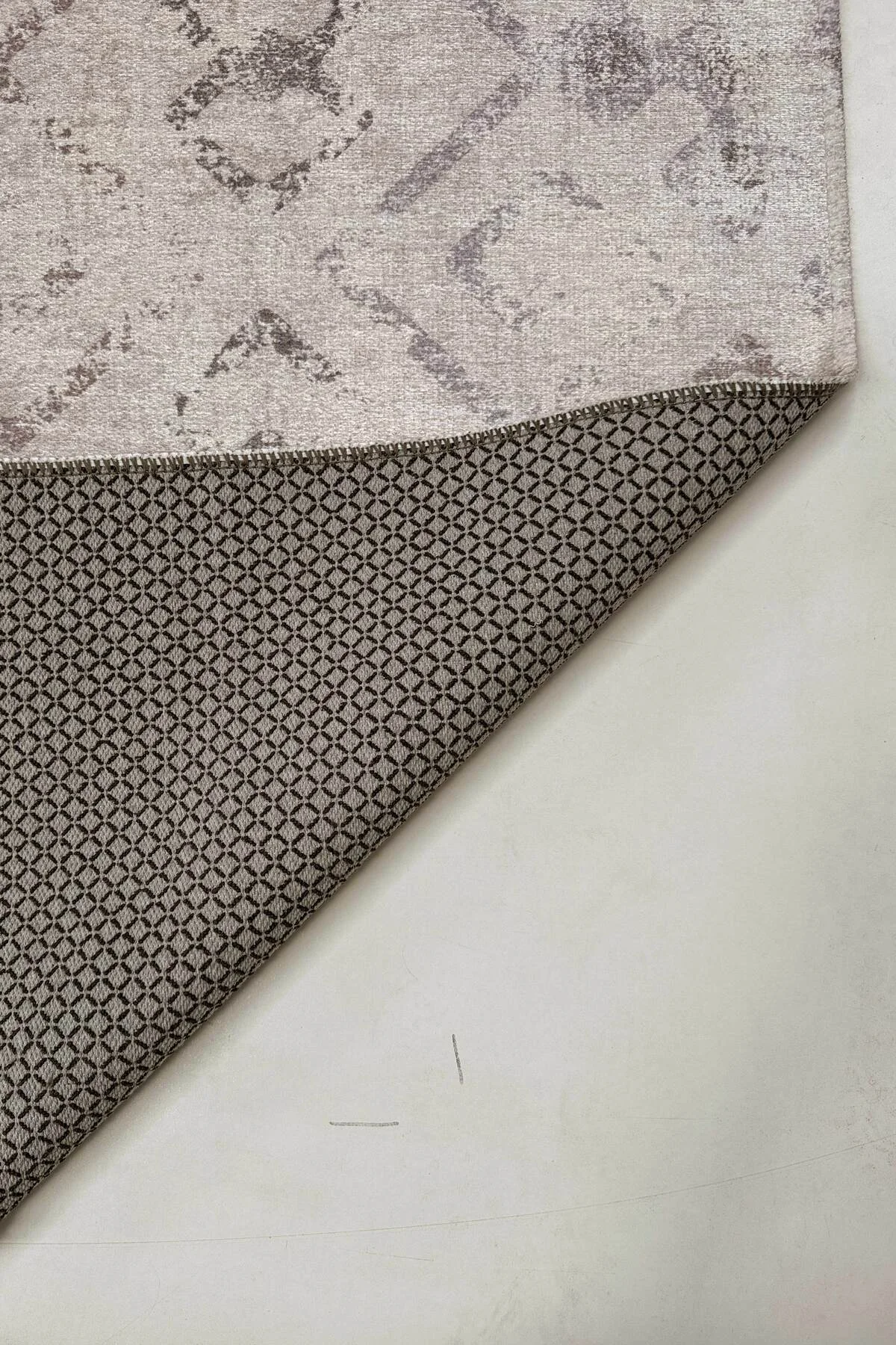 Eskitme Bej Gri Şönil Halı Kilim Yolluk Kaymaz Yıkanabilir Oturma Odası Mutfak Koridor Antre Eskitme Bej Gri Şönil Halı Kilim Yolluk Kaymaz Yıkanabilir Oturma Odası Mutfak Koridor Antre