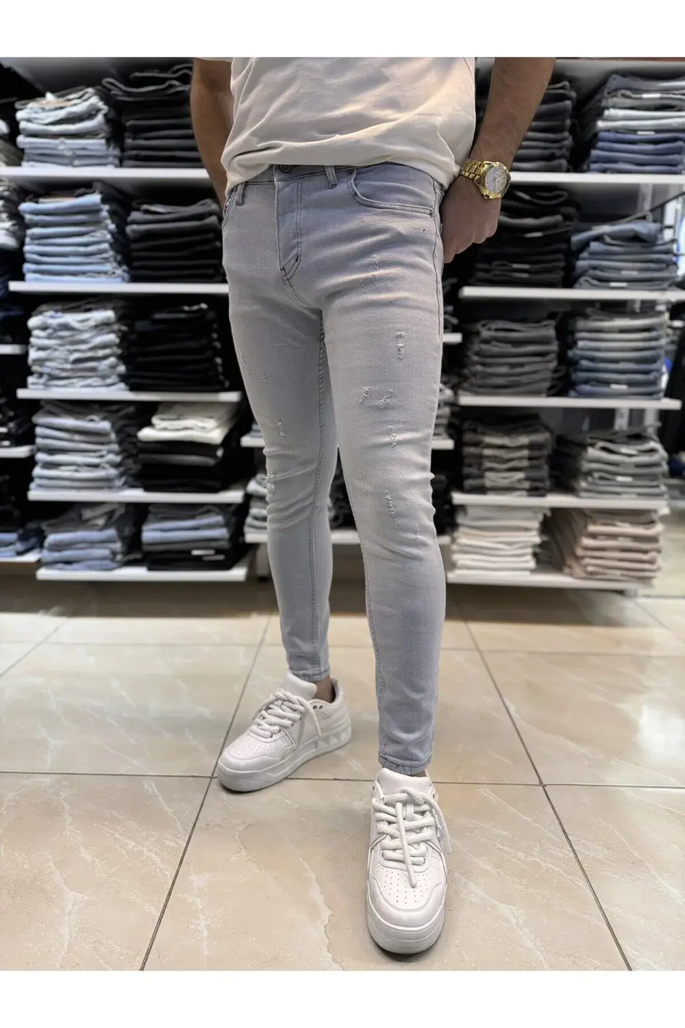 Eskitme Detay Gri Skinny Fit Jean Eskitme Detay Gri Skinny Fit Jean