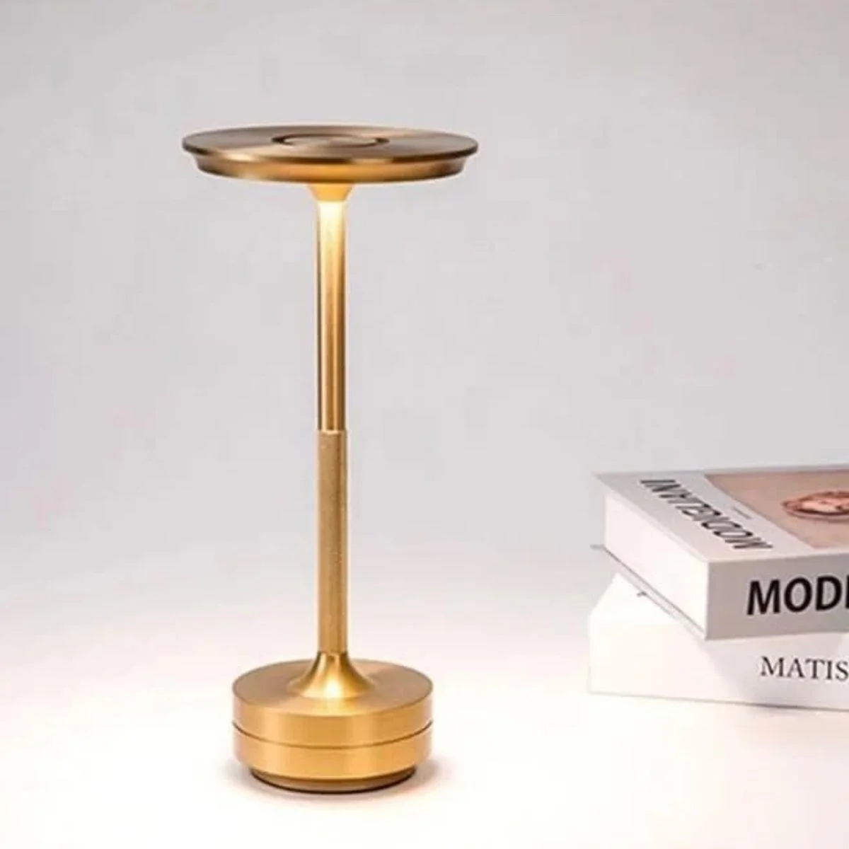 Eskitme Gold Kasa Dokunmatik Şarjlı Masa Lambası – 3 Renk Işık Modlu, Led Aydınlatmalı, Modern &amp;amp; Dekoratif Abajur Bx40 Fiyatı, Yorumları ve Özellikleri