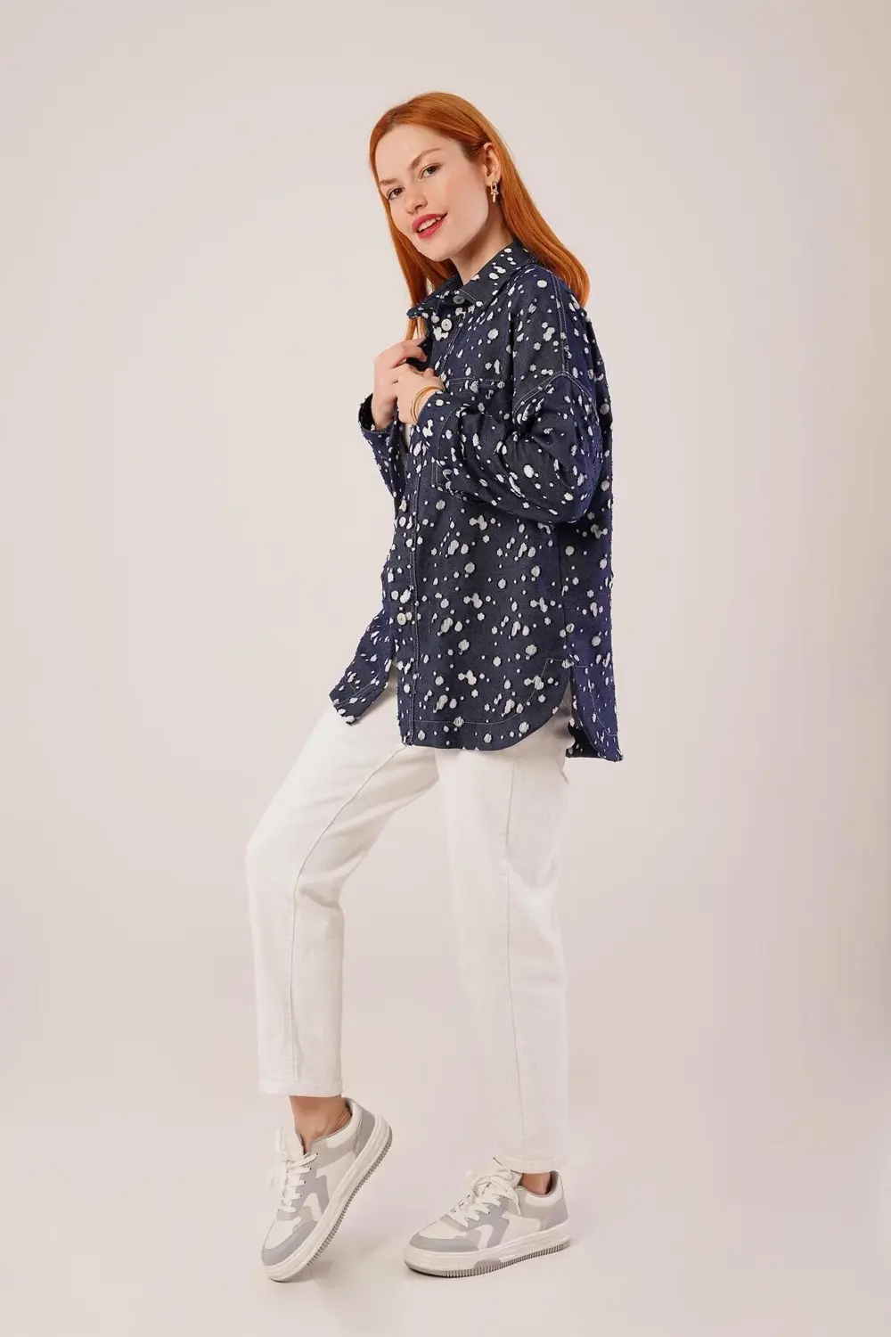 Eskitme Görünümlü Denim Mavi Gömlek