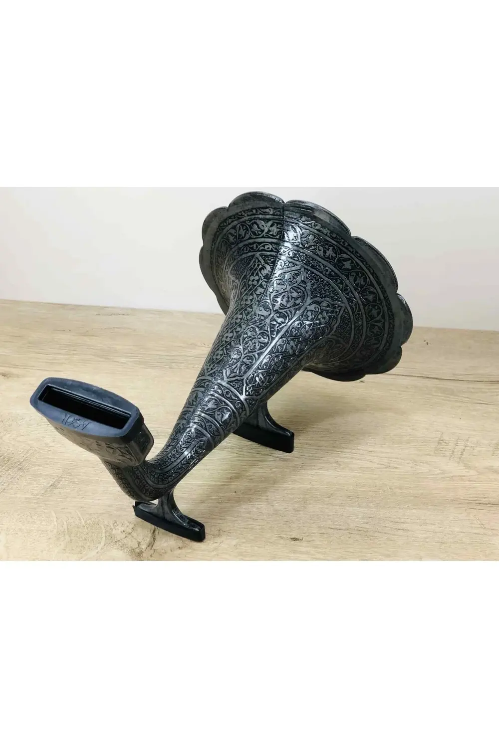 Eskitme Gümüş Renkli Osmanlı Tarzı Süslemeli Cep Telefonunu Gramo