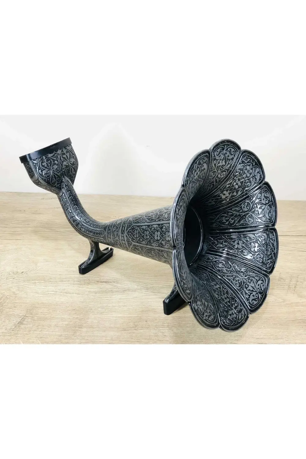 Eskitme Gümüş Renkli Osmanlı Tarzı Süslemeli Cep Telefonunu Gramo