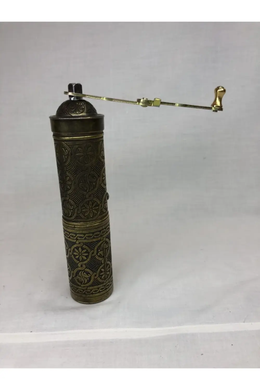 Eskitme Osmanlı Sitili Antik Pirinç Renkli Büyük Boy Değirmen Kah