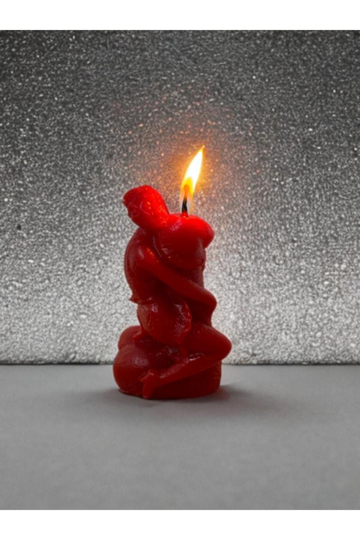 Aresmumatölyesi  Esprili Dekoratif Sarılan Kadın Mum