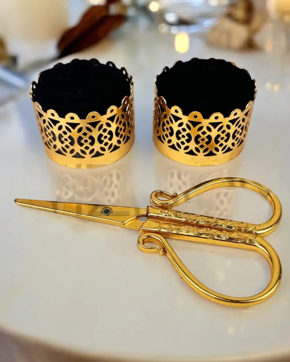 Essenza Gold Kadife Yükselti ve Söz Makası