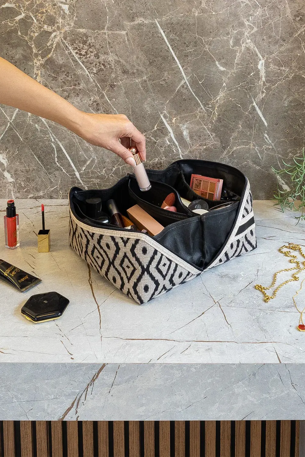 Ethnica Makyaj Ve Kozmetik Organizer, Makyaj Çantası - Şık Desenl