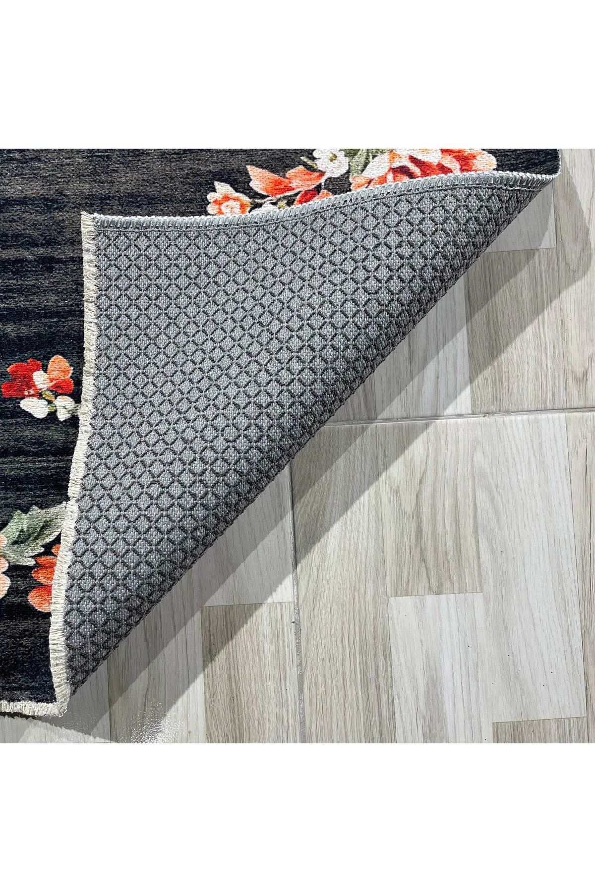 Etnik Çiçekli Karabağ Desenli Şönil Halı Kilim Kaymaz Pamuk Taban