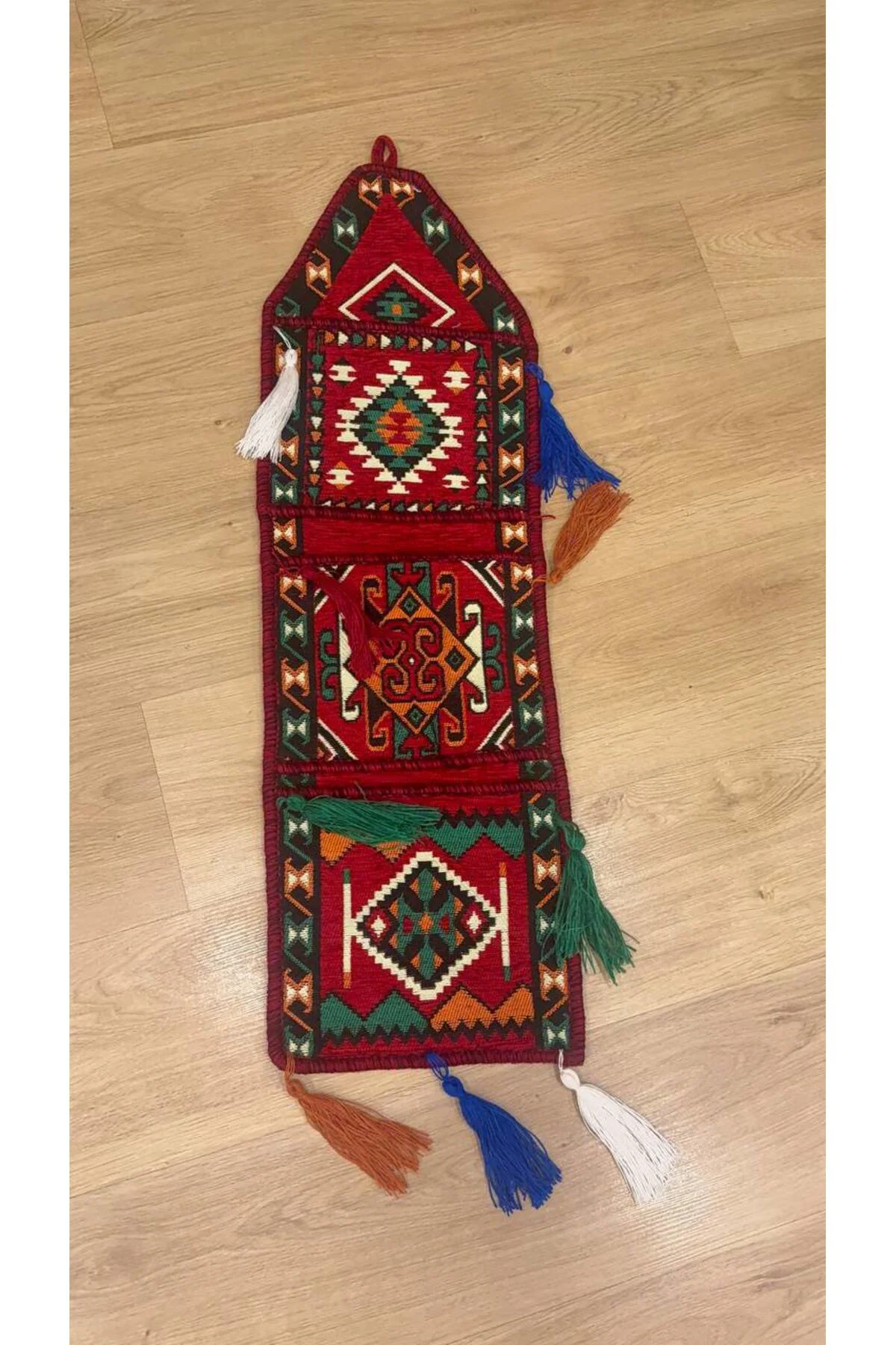 Etnik Desenli 3 Cepli Duvar Organizeri ve Dekoratif Duvar Süsü 27x 90 cm Etnik Desenli 3 Cepli Duvar Organizeri ve Dekoratif Duvar Süsü 27x 90 cm
