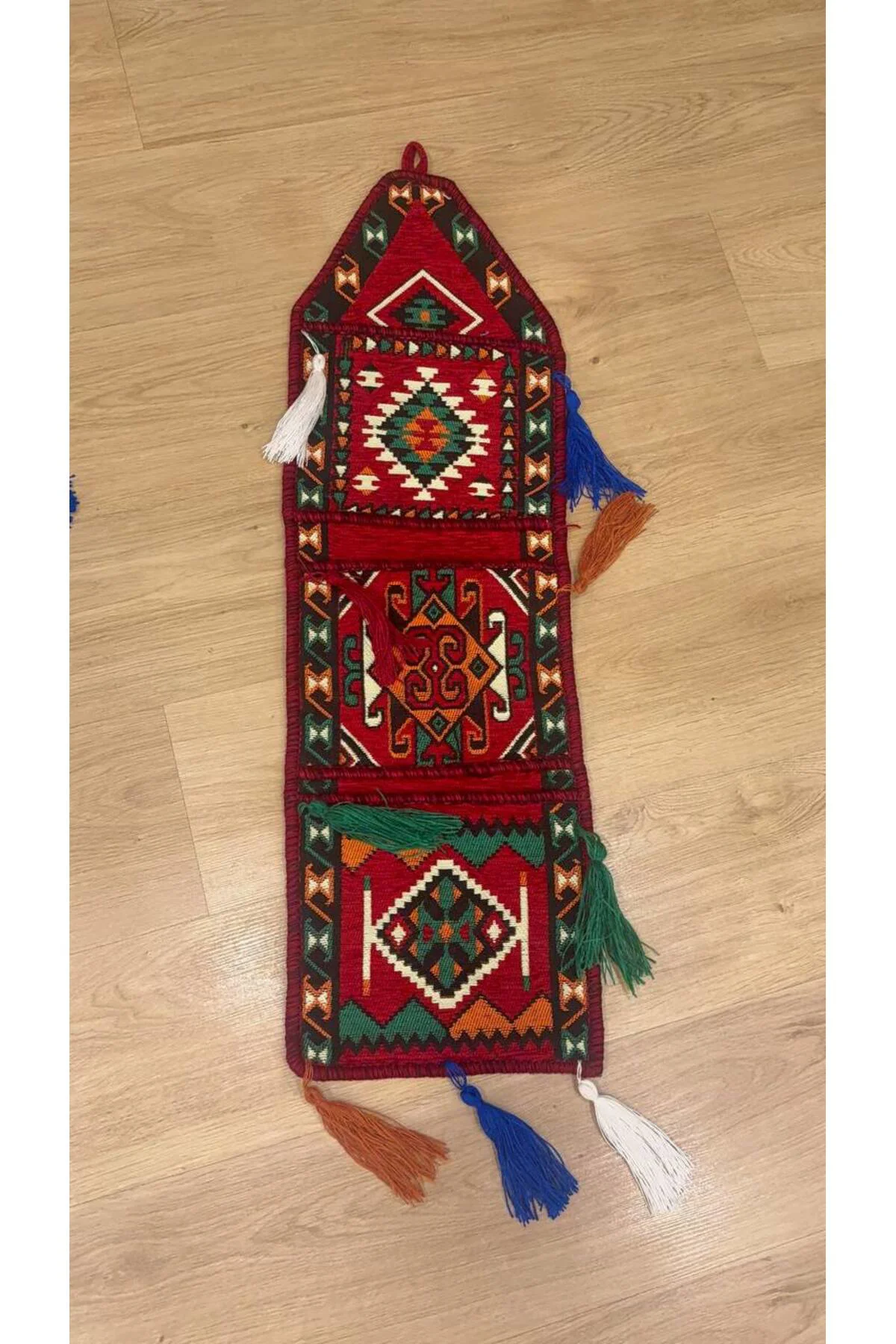 Etnik Desenli 3 Cepli Duvar Organizeri ve Dekoratif Duvar Süsü 27x 90 cm Etnik Desenli 3 Cepli Duvar Organizeri ve Dekoratif Duvar Süsü 27x 90 cm