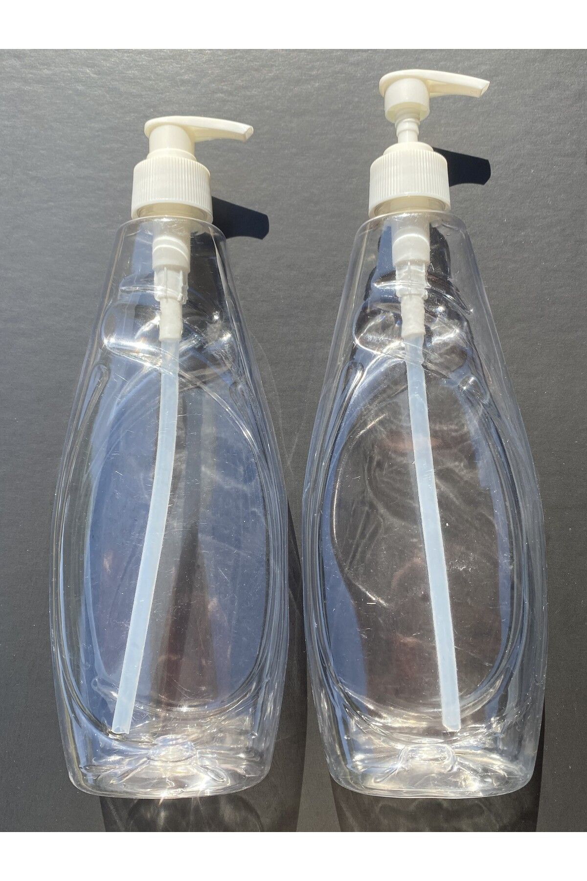 Otel Bukleti Evde Ve İşyerinde Kullanima Uygun 600 Ml Pompa Kapakli Boş Şişe (