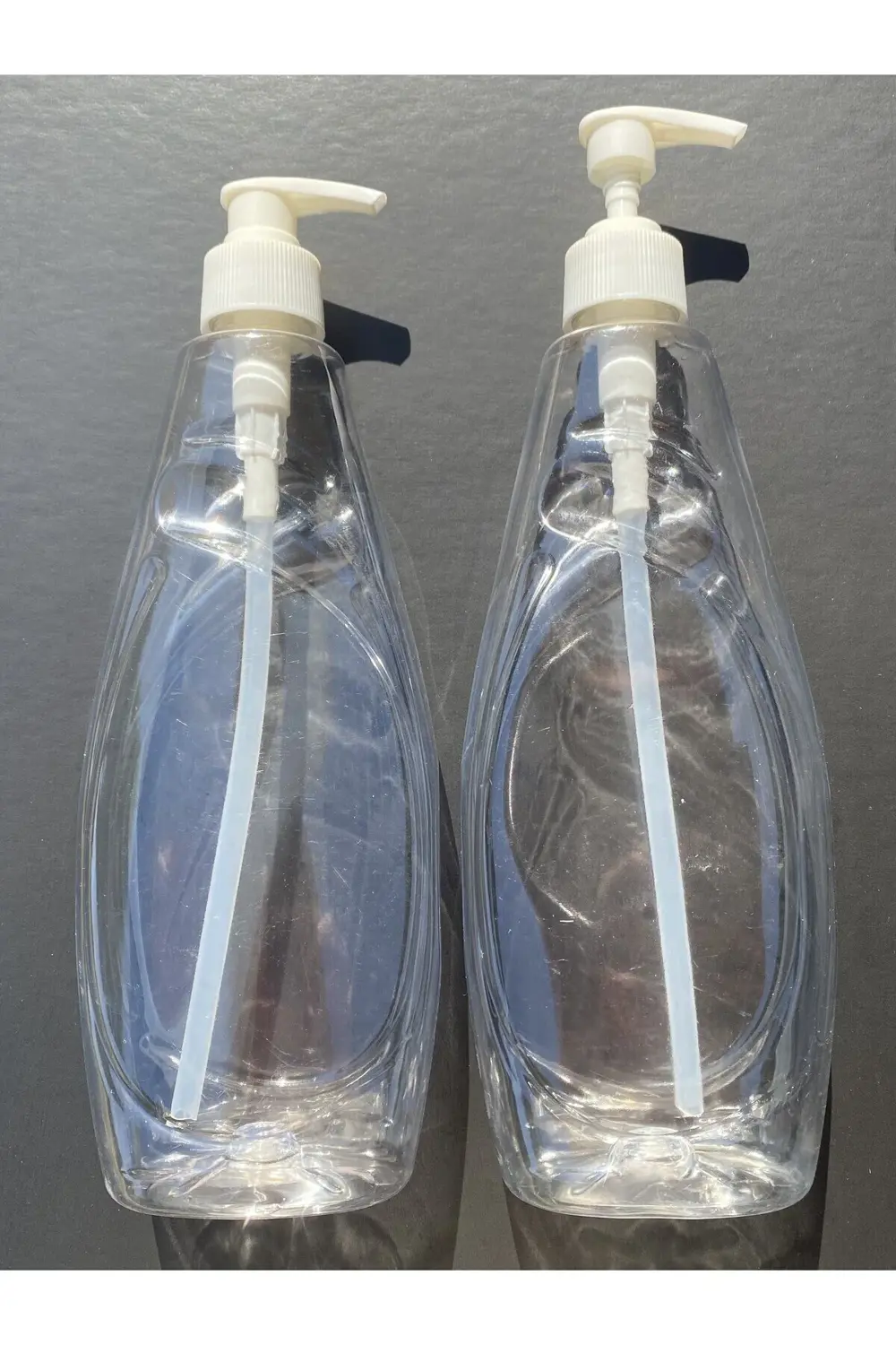 Evde ve İşyerinde Kullanıma Uygun 600 ml Pompa Kapaklı Boş Şişe (