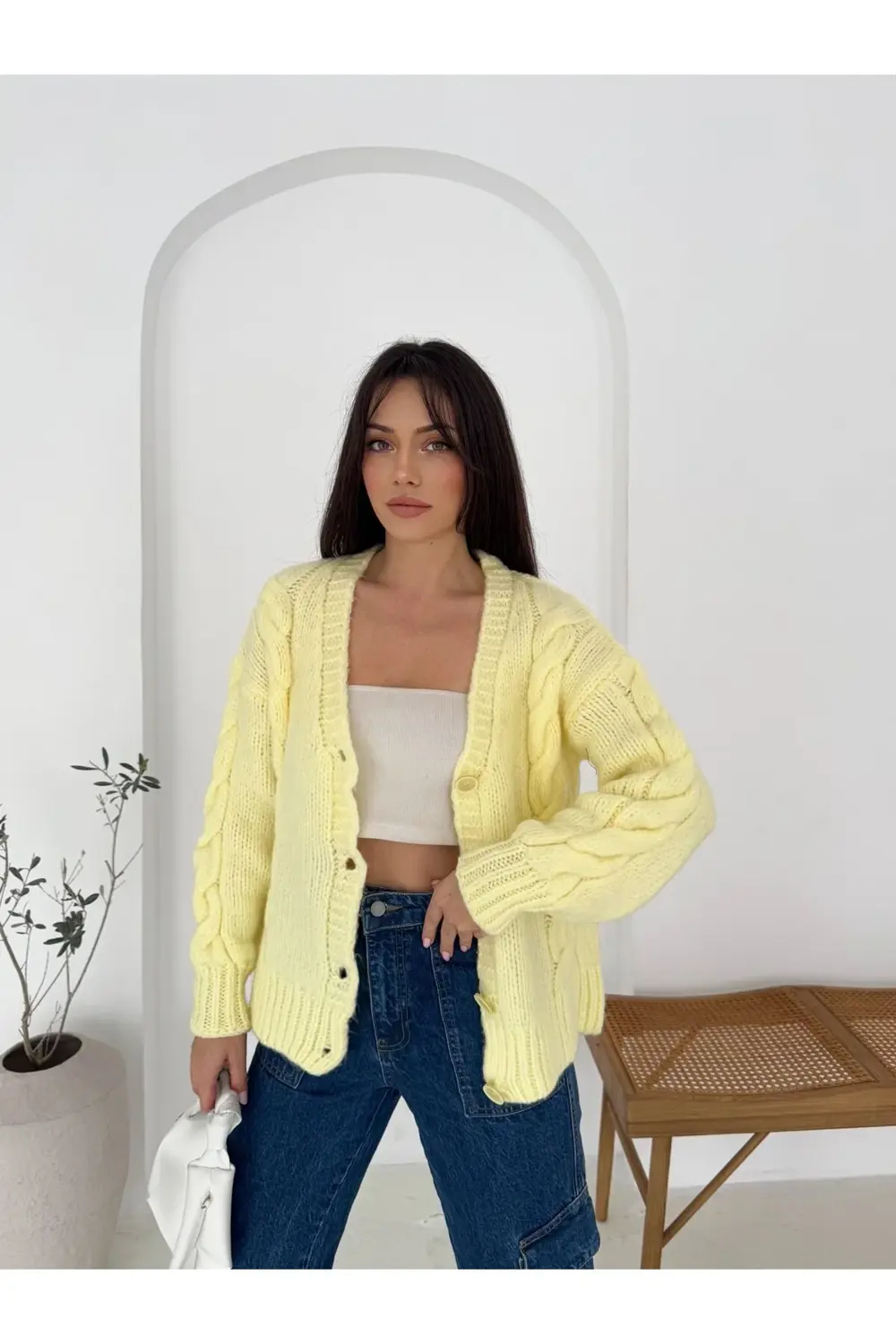 Extra Soft 4 Düğme V Yaka Hırka