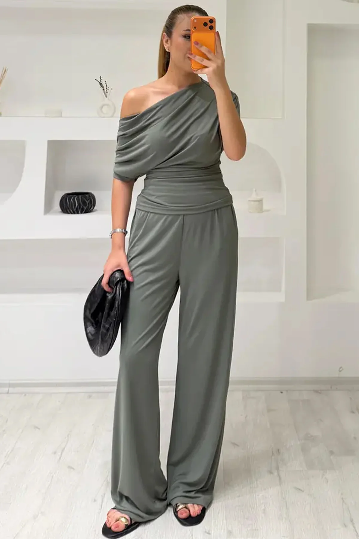Extra Soft Yumuşak Dokulu Düşük Omuz Yarasa Kol Takım