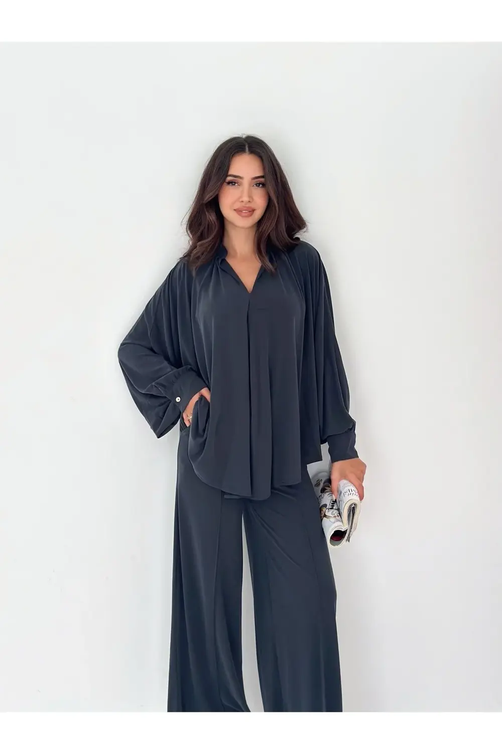 Extra Soft Yumuşak Dokulu Monokrom Dökümlü Kesim İkili Takım