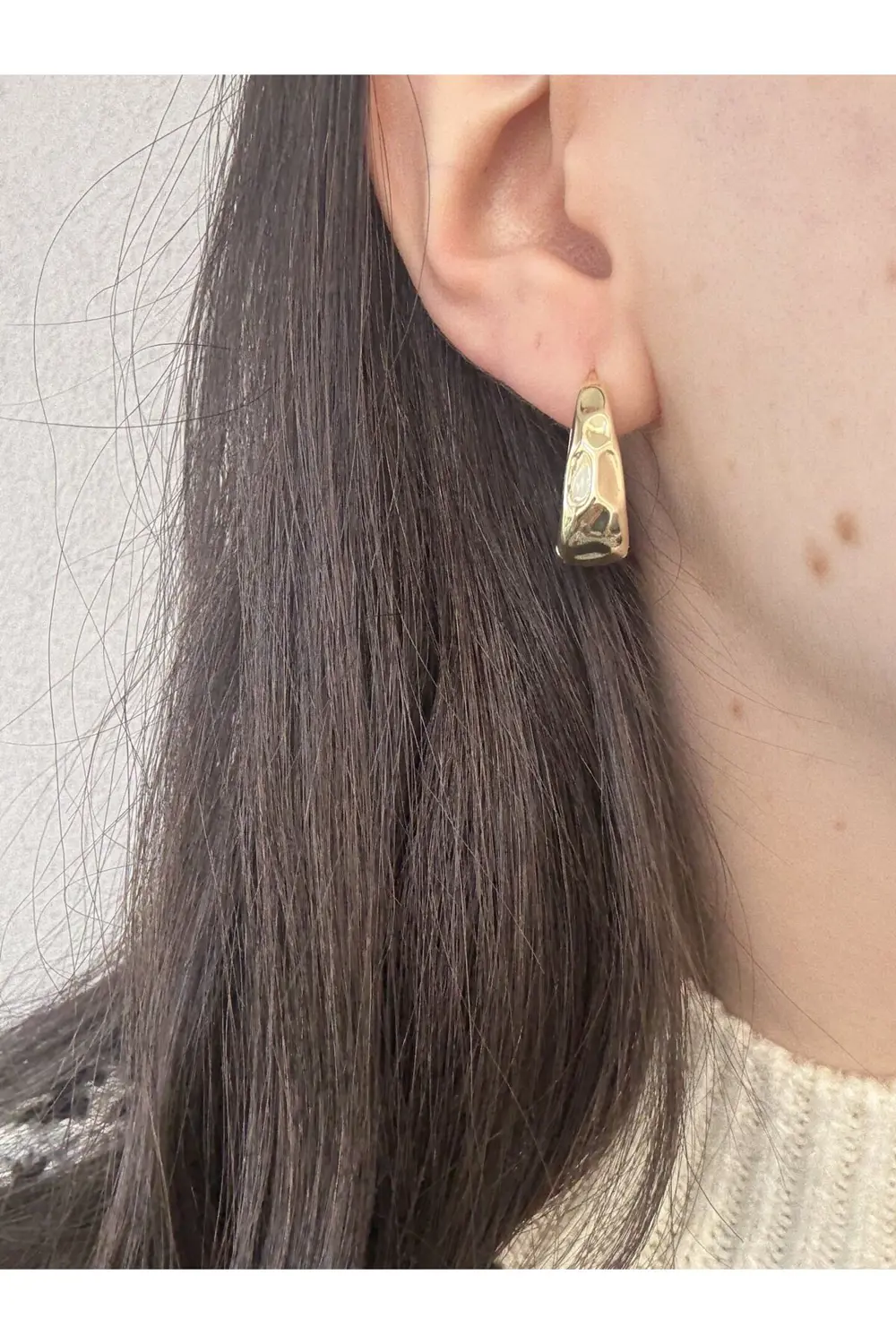 Atelier Emine Ezme Model Gold Küpe