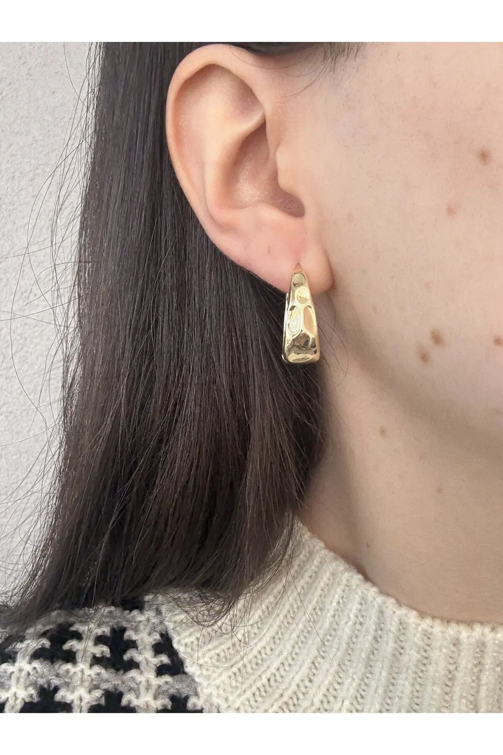 Atelier Emine Ezme Model Gold Küpe