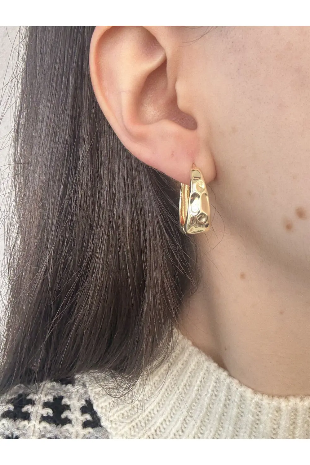 Atelier Emine Ezme Model Gold Küpe