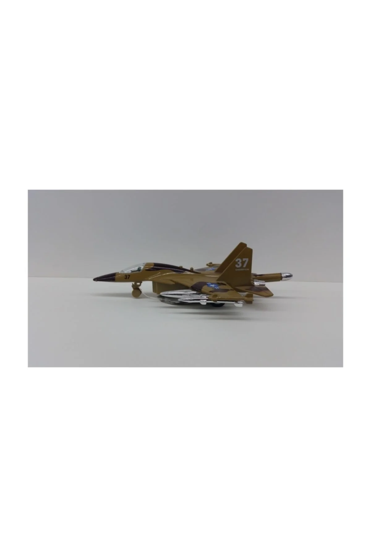 F 16 Leopar Model  Savaş Uçağı Sesli Işıklı