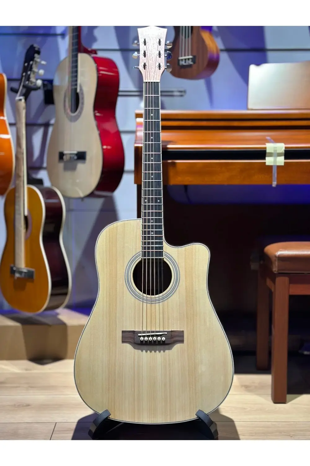 F310nt Kesik Kasa Akustik Gitar 4/4 Yetişkin Boy (KILIF PENA AKOR