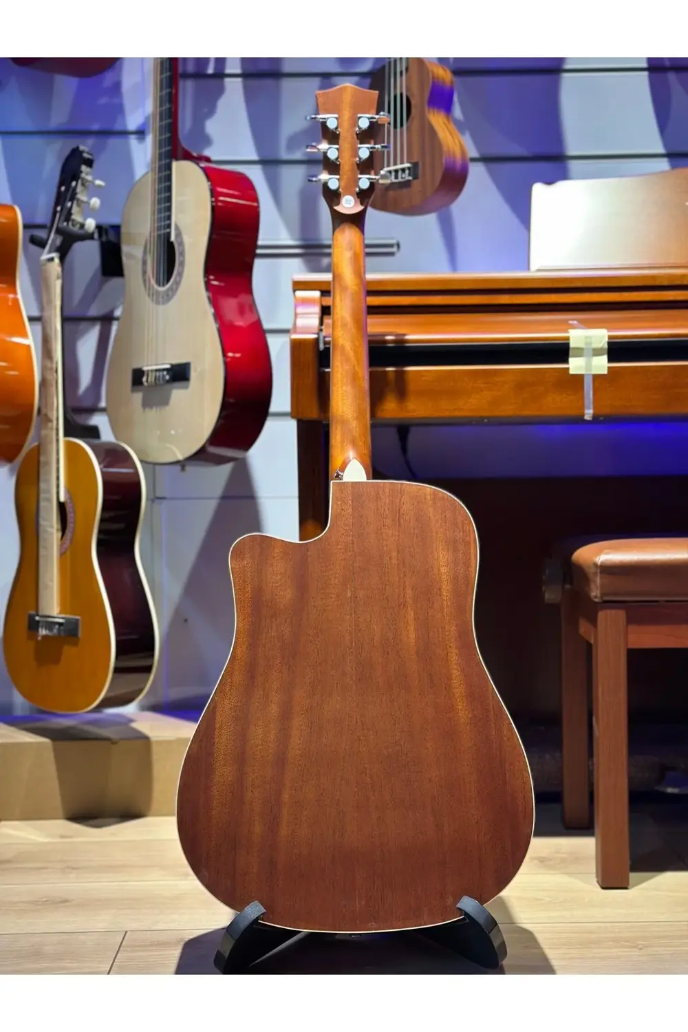 F310nt Kesik Kasa Akustik Gitar 4/4 Yetişkin Boy (KILIF PENA AKOR