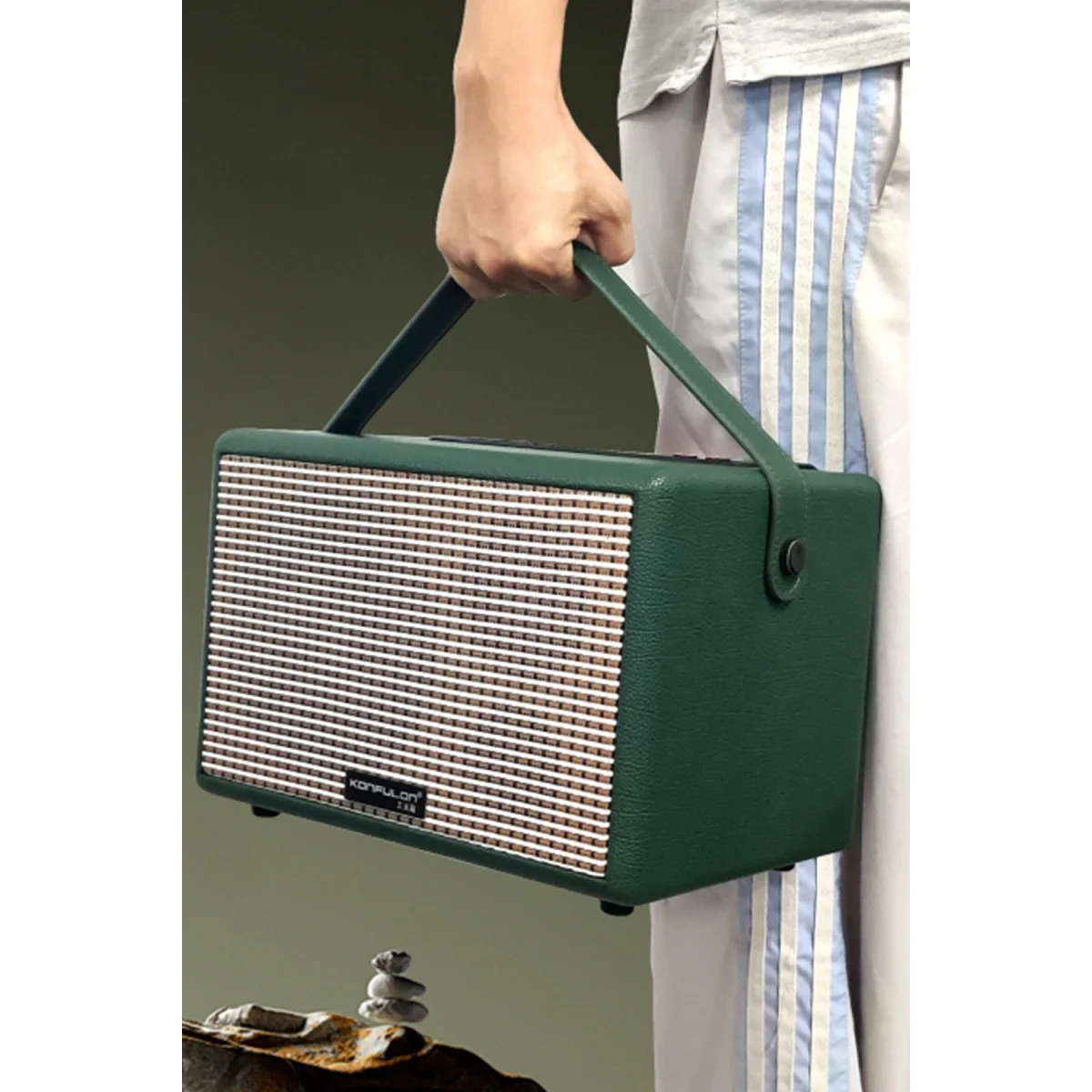 F32 2x50W Kablosuz Hoparlör Mikrofonlu Siyah BT 5.2 ExtraBass
