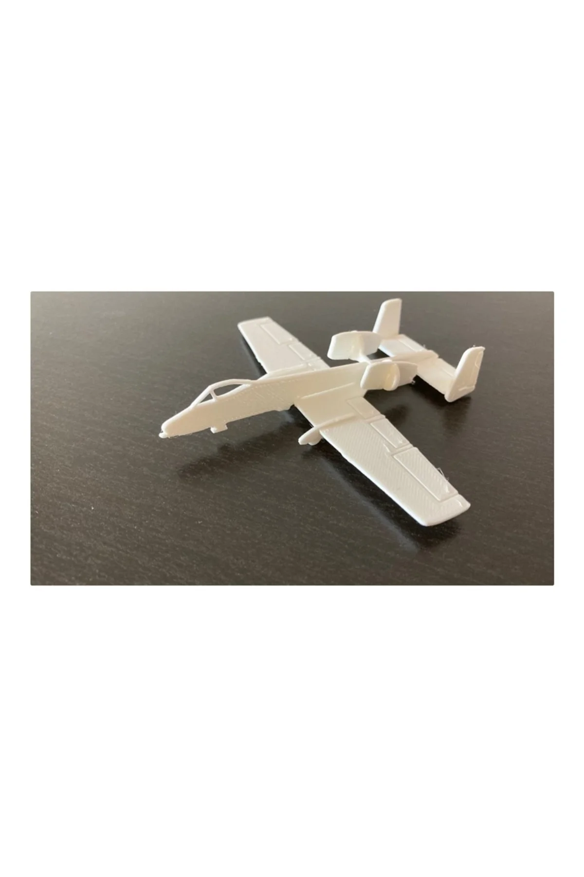Fairchild Republic A-10 Thunderbolt 2 Warthog Model Uçak Kartı