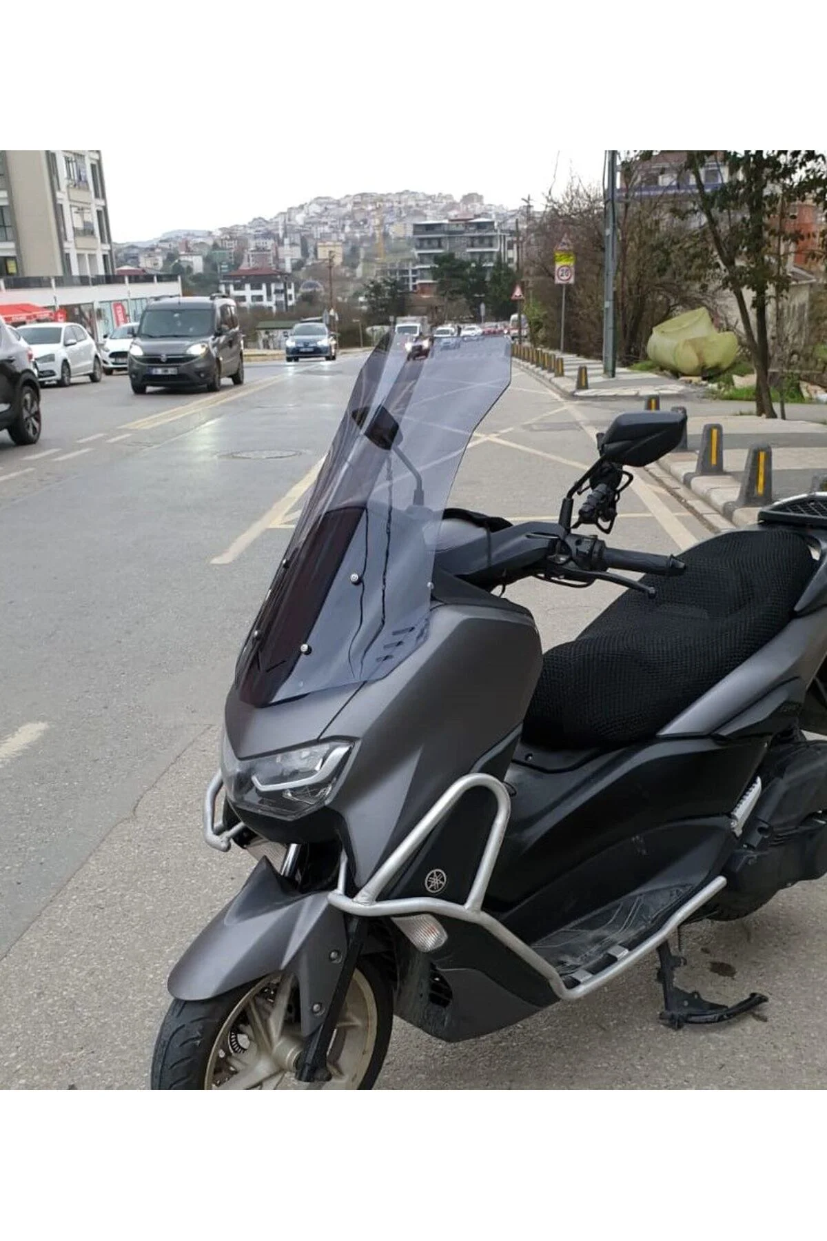 Falcon Cmax 155 Ön Cam 2023-2026 Model 65cm Füme Renkli 4mm ORTA 
