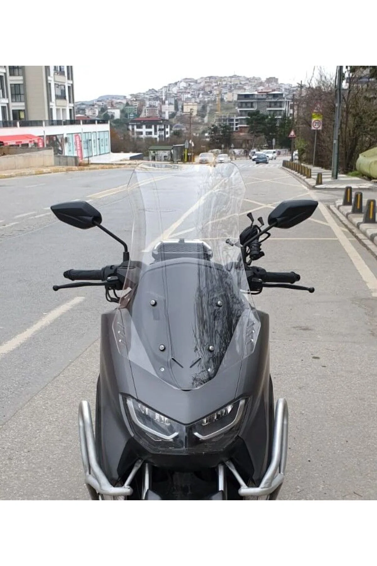 Falcon Cmax 155 Ön Cam 2023-2026 Model 75cm Şeffaf Renkli 4mm UZU