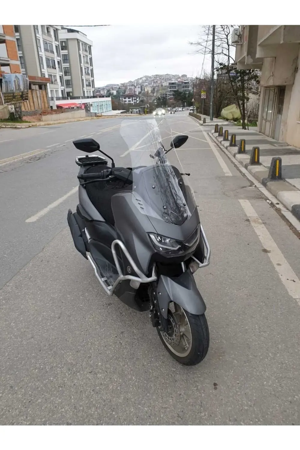Falcon Cmax 155 Ön Cam 2023-2025 Model 75cm Şeffaf Renkli 4mm UZU