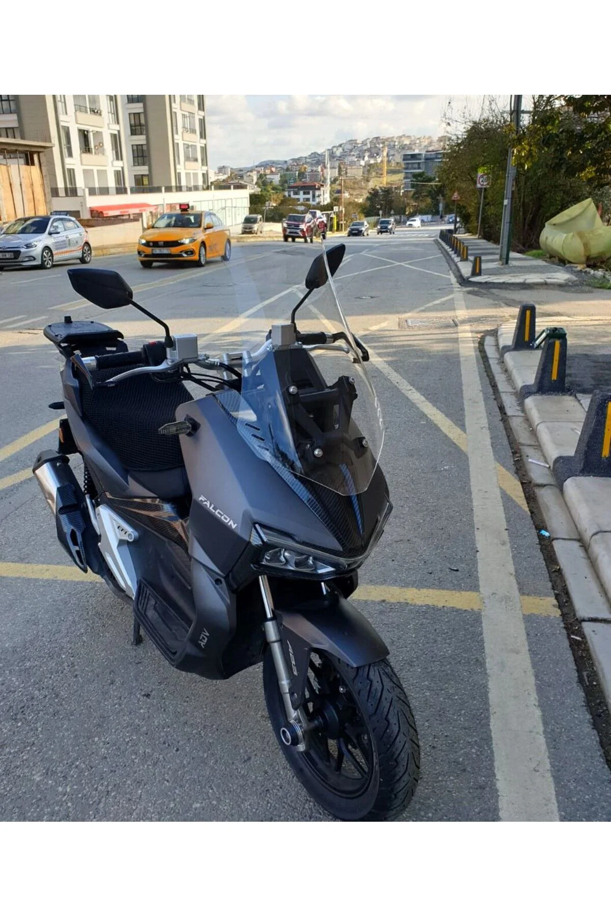 Falcon Trex 188 Ön Cam 2022-2026 Model 75cm Şeffaf Renkli 4mm UZU