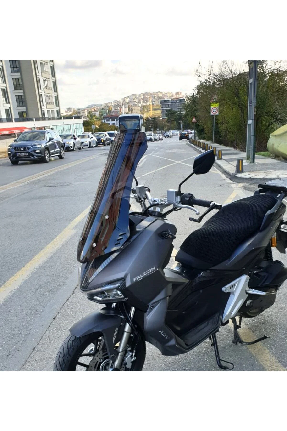 Falcon Trex 188 Ön Cam 2022-2026 Model 75cm Siyah Renkli 4mm UZUN