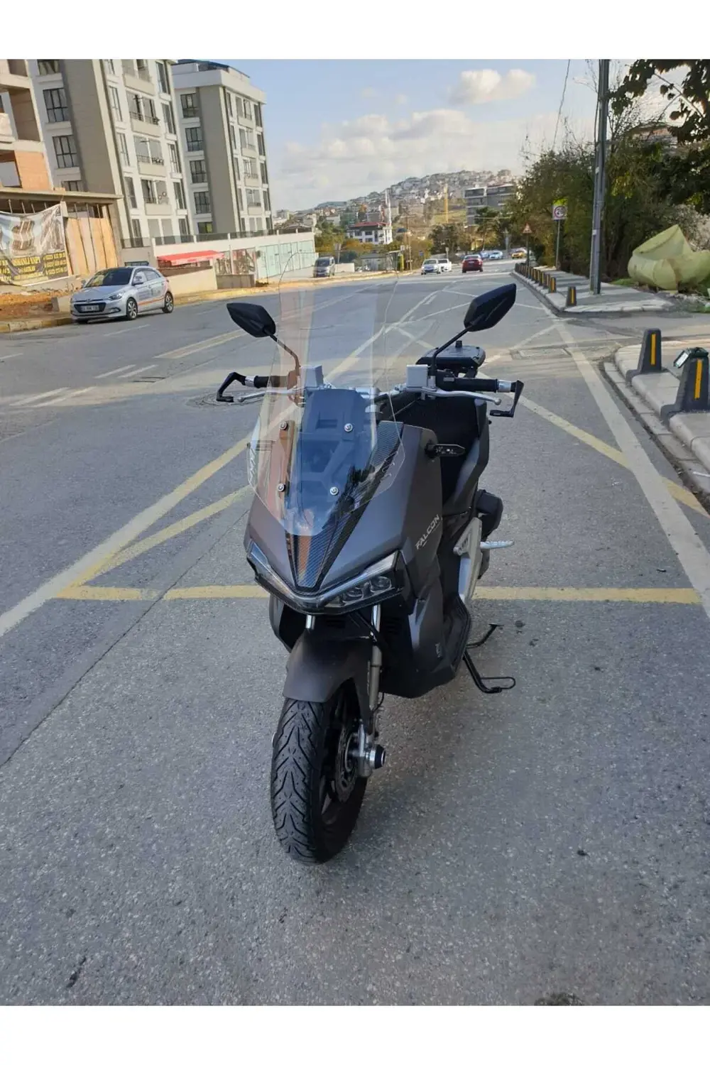 Falcon Trex 188 Ön Cam 2022 2024 Model 75cm Şeffaf Renkli 4mm UZU