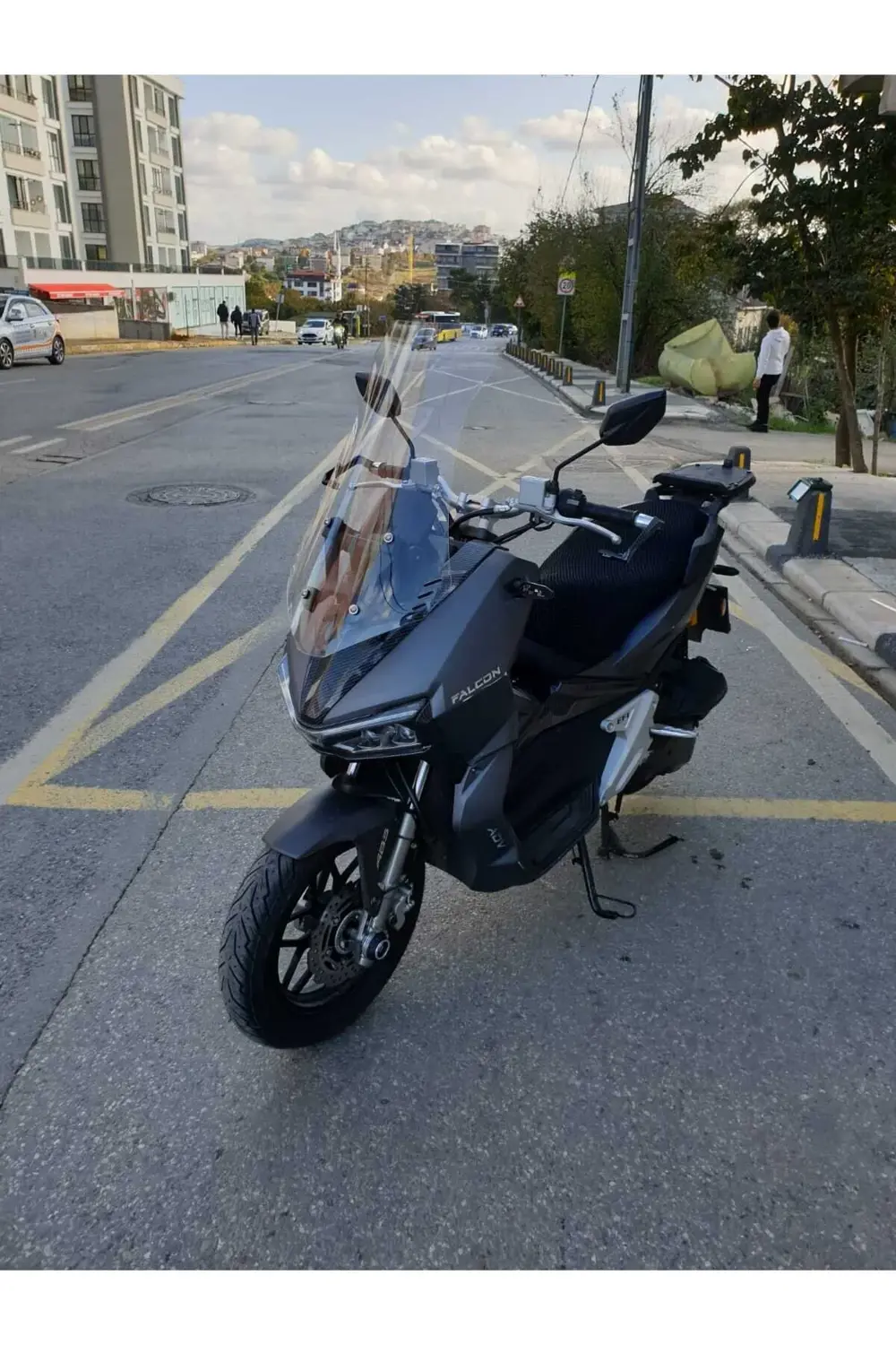 Falcon Trex 188 Ön Cam 2022 2024 Model 75cm Şeffaf Renkli 4mm UZU