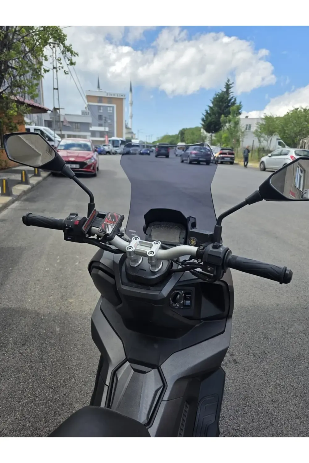 Falcon Trex 188 Ön Cam 2022-2025 Model 55cm Füme Renkli 4mm KISA