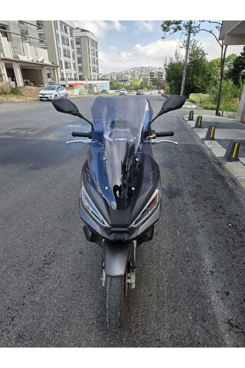 Falcon Trex 188 Ön Cam 2022-2025 Model 55cm Füme Renkli 4mm KISA