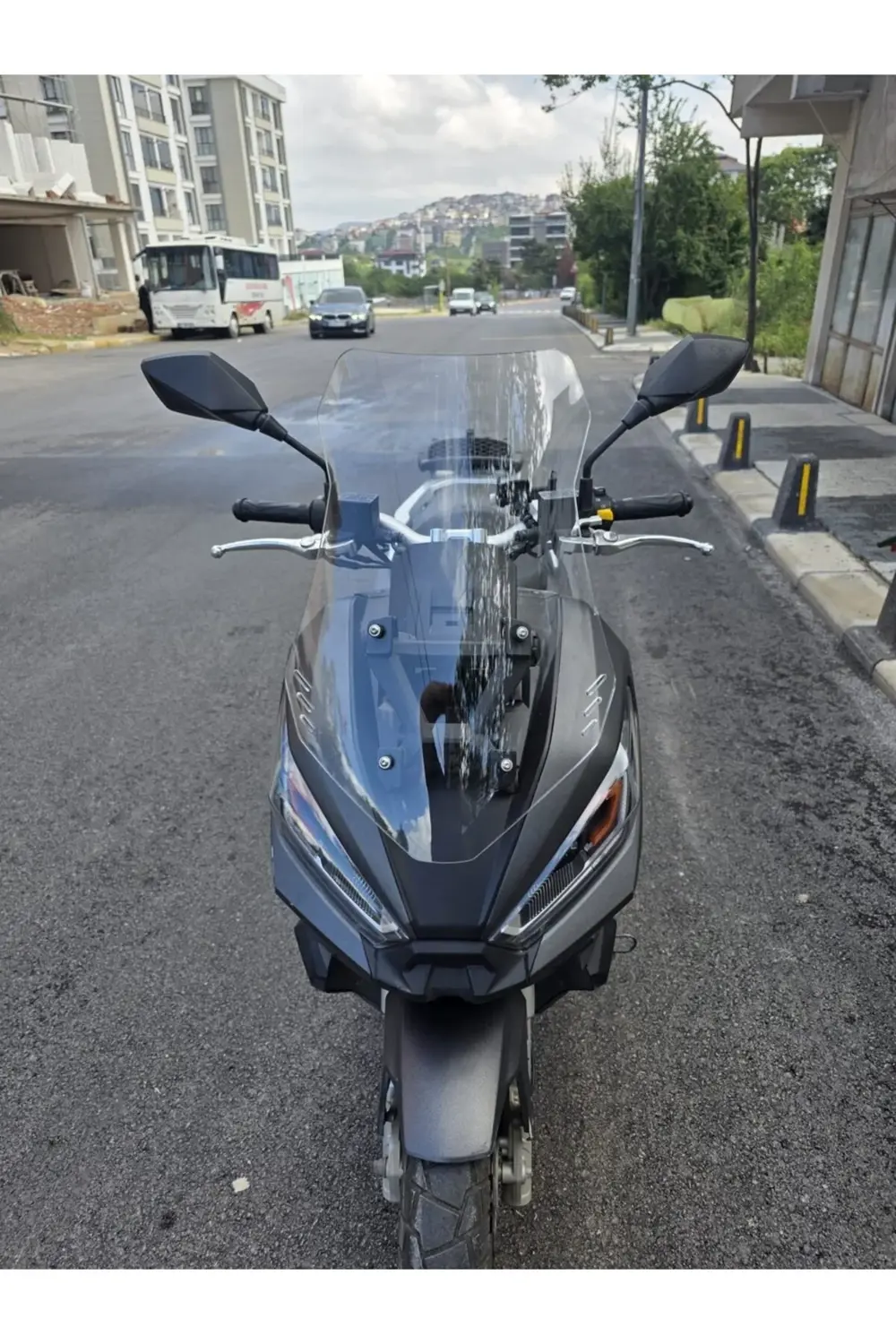 Falcon Trex 188 Ön Cam 2022-2025 Model 55cm Şeffaf Renkli 4mm KIS